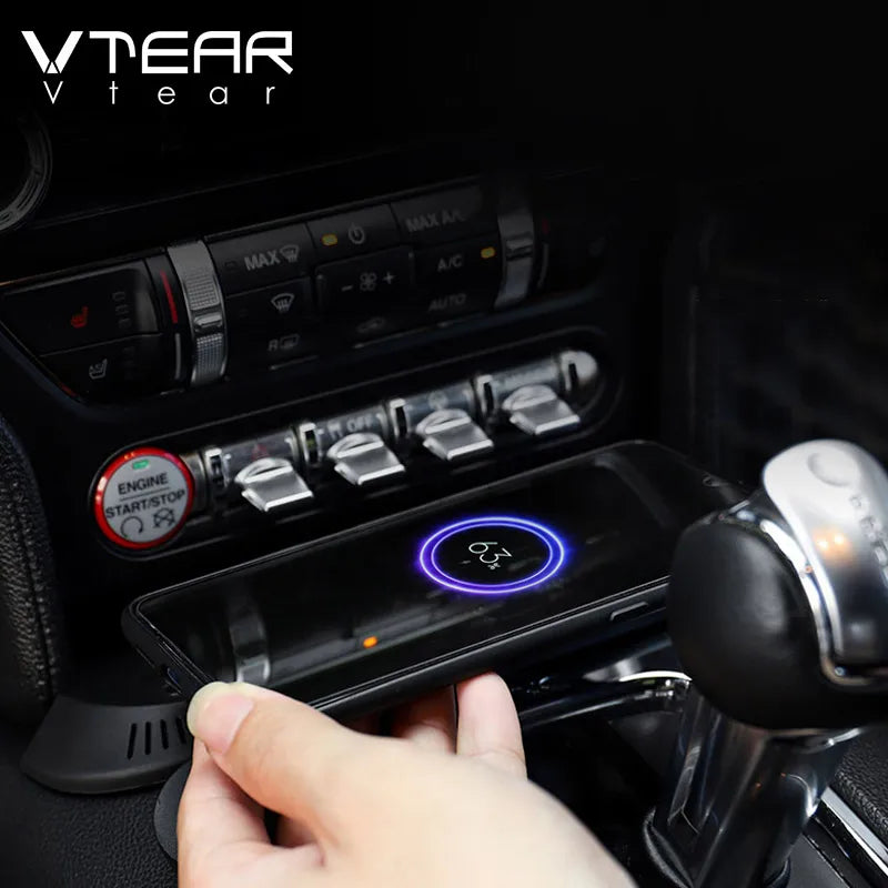 Car Wireless Charger For Ford Mustang Gt Accessories Cell Phone Charging Plate Interior Modification Auto Parts 2016-2023